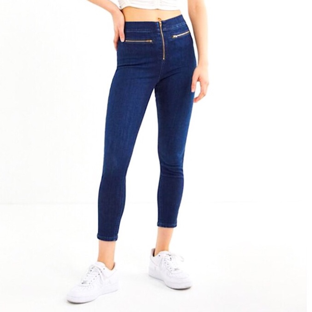 UO BDG Suzie High-Rise Zip Front Skinny Jeans